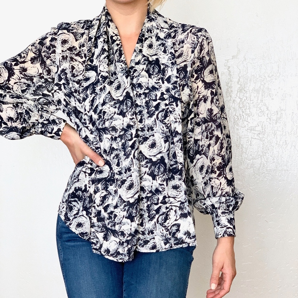 FINAL SALE Next Originals Vintage Rose Wrap